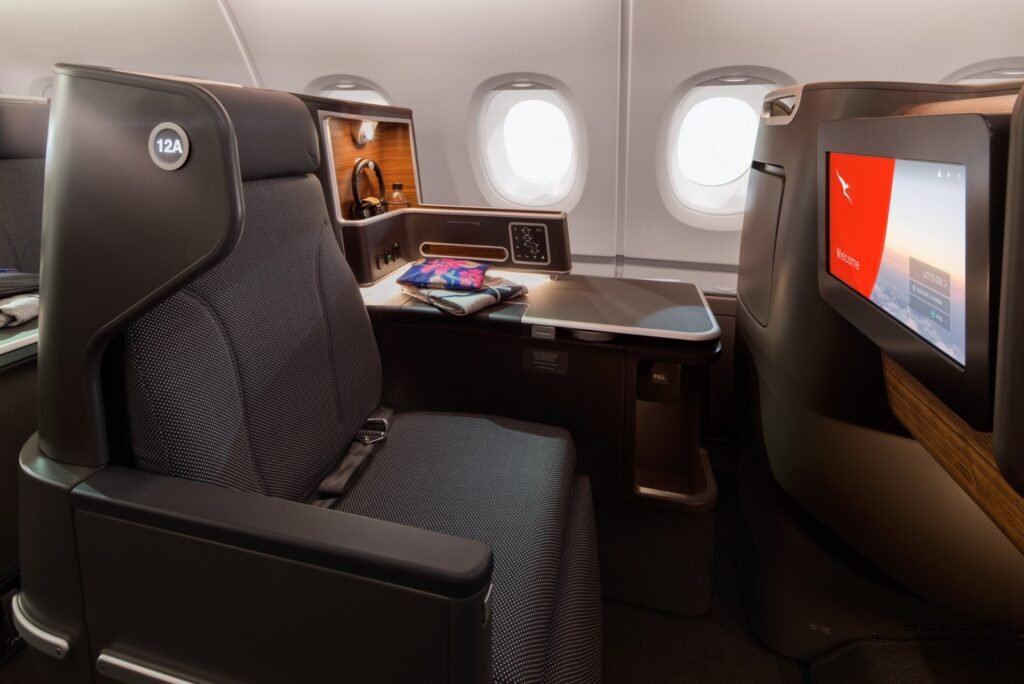 Qantas Business Class Airbus A380 01