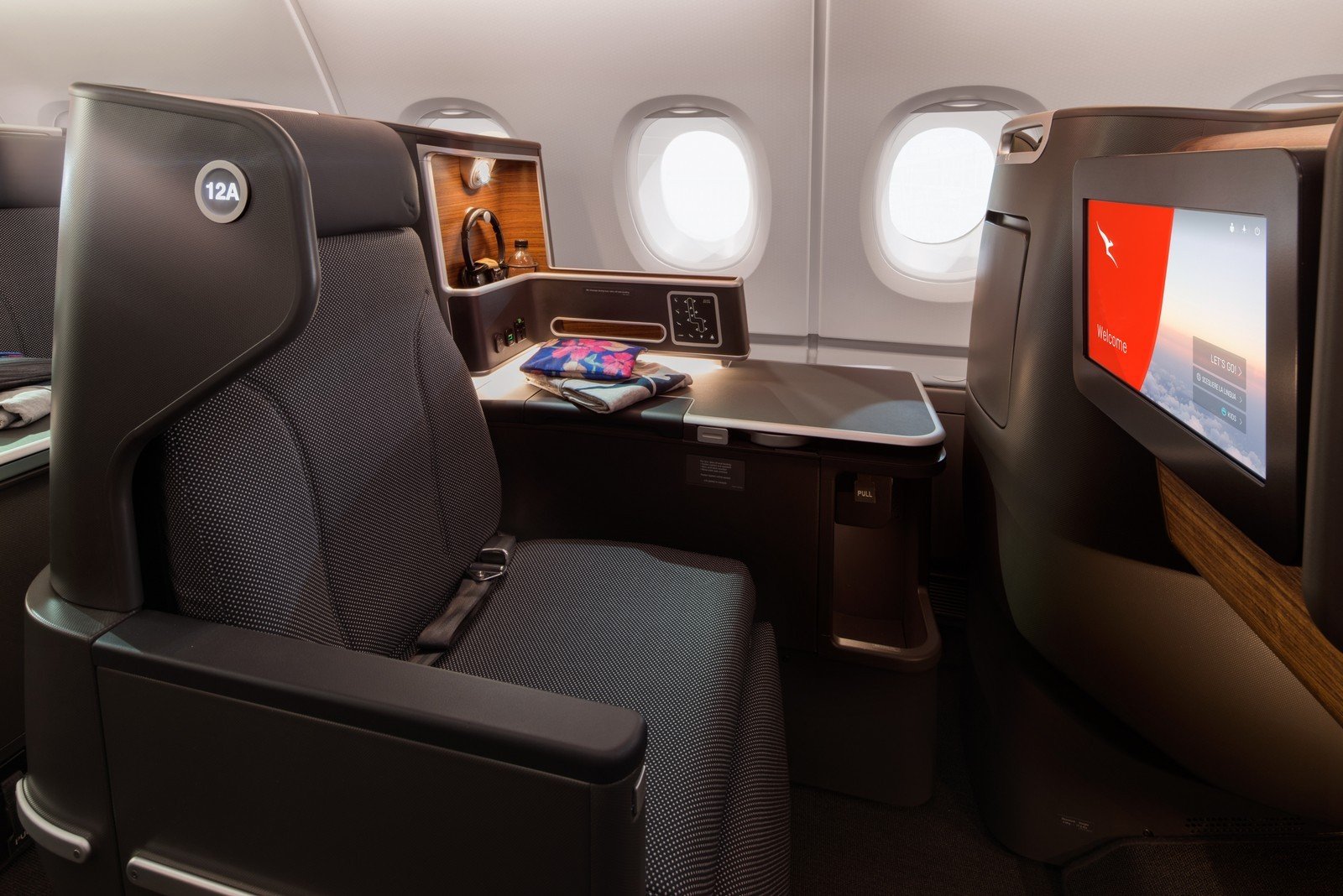 Qantas Business Class Airbus A380 01